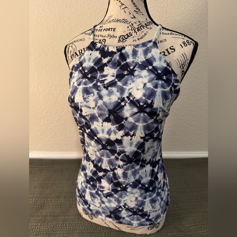 Blue and White Tie-Dye Tankini Top. Supportive cups & racer